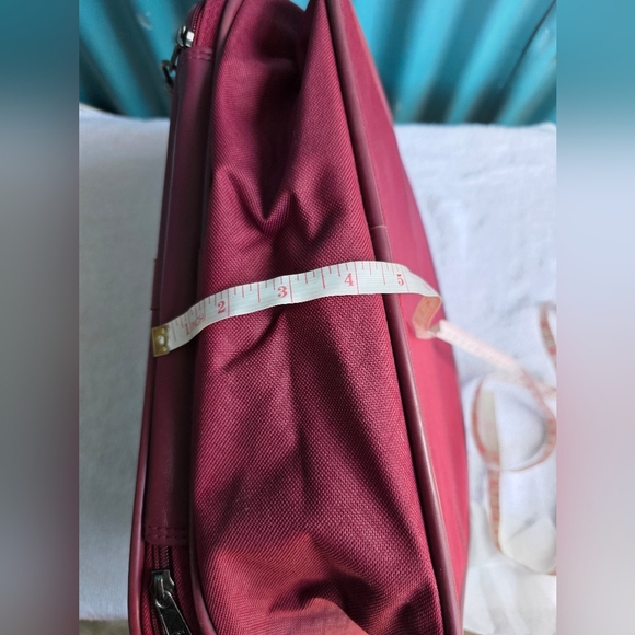 Samsonite Burgundy Zipped  Bag Carryon Tote - Picture 10 of 11